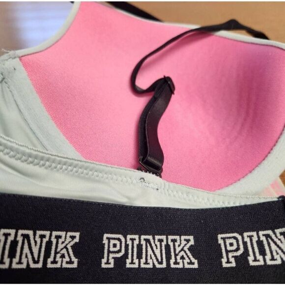 PINK SET OF 2 Ware everywhere underwire, lightly padded, 34C. 1-Black and 1-Blue - Picture 12 of 16